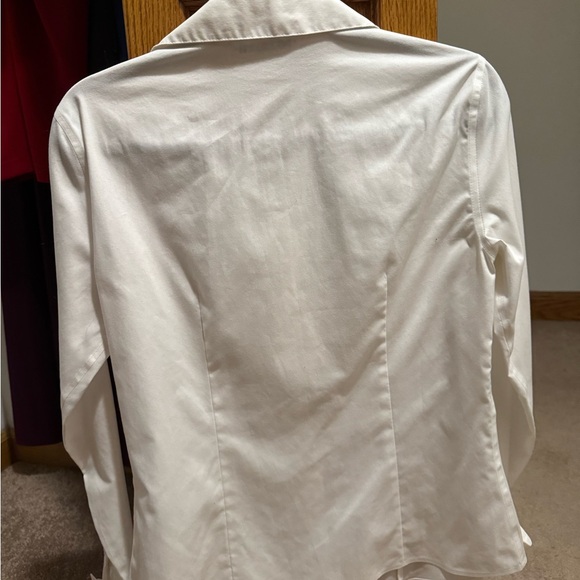 Calvin Klein Women's Classic White Button-Down Shirt - Picture 3 of 3